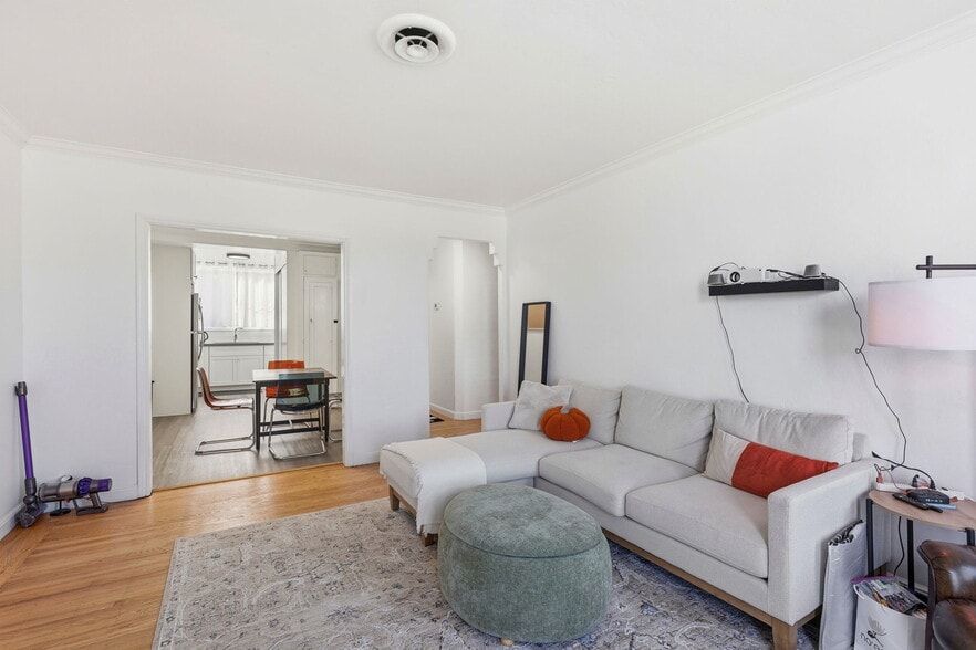 More Photos Of 869 Woodside Way, San Mateo Storefront Retail Office For Sale