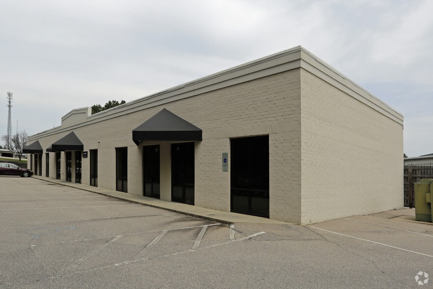 More Photos Of 60-94 Wheaton Dr, Youngsville Medical For Lease