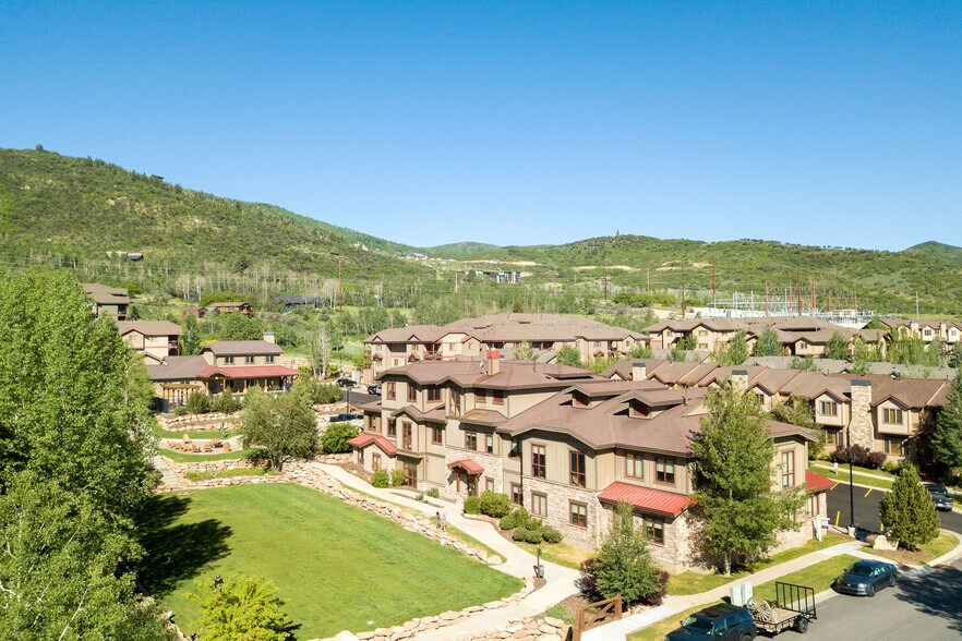 More Photos Of 5532 Lillehammer Ln, Park City Office For Lease