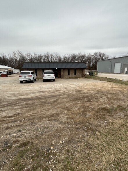 Primary Photo Of 54 W Township St, Fayetteville Flex For Lease