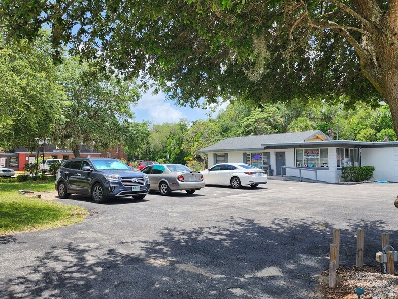 More Photos Of 1933 S Volusia Ave, Orange City Storefront For Sale