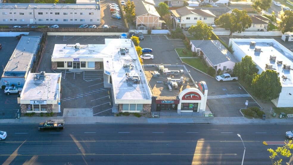 More Photos Of 1079 3rd Ave, Chula Vista Freestanding For Sale