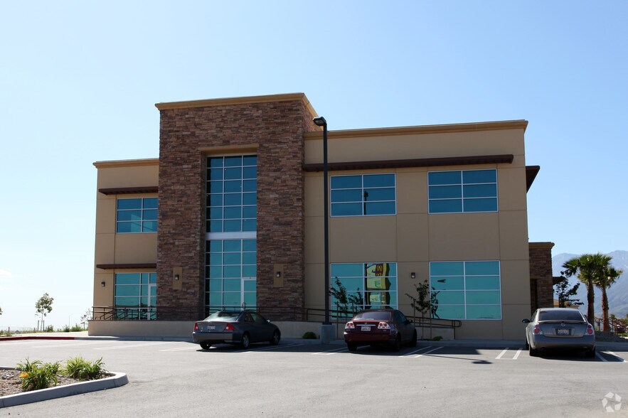 More Photos Of 17051 Sierra Lakes Pky, Fontana Medical For Lease