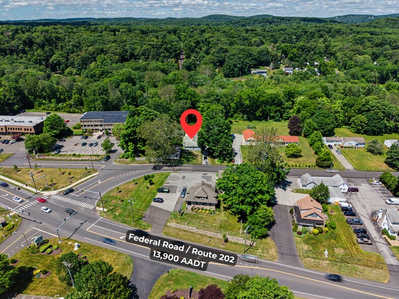 More Photos Of 16 Old New Milford Rd, Brookfield Flex For Sale