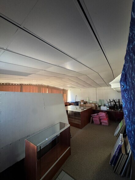 More Photos Of 513-521 E Perkins Ave, Sandusky Storefront For Sale