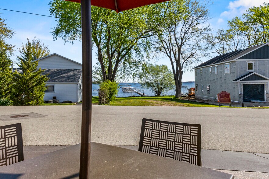More Photos Of N4111 S Lakeshore Dr, Markesan Restaurant For Sale