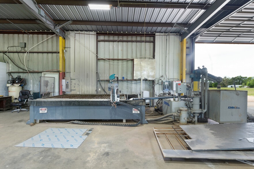 More Photos Of 14733 E State Hwy 11, Como Warehouse For Sale