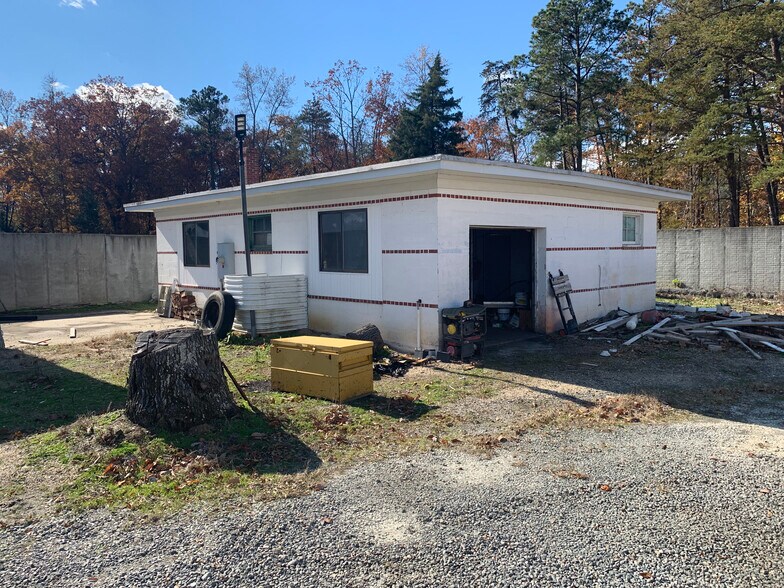 More Photos Of 25364 Richmond Tpke, Ruther Glen Service For Sale