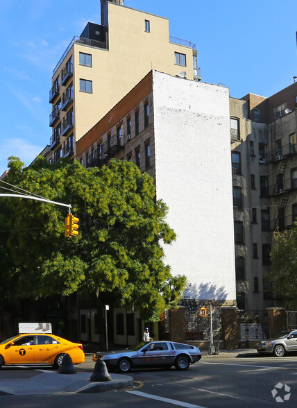 Primary Photo Of 302 Mott St, New York Apartments For Lease