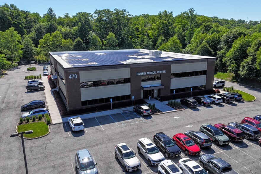 Primary Photo Of 470 Franklin Tpke, Ramsey Medical For Lease