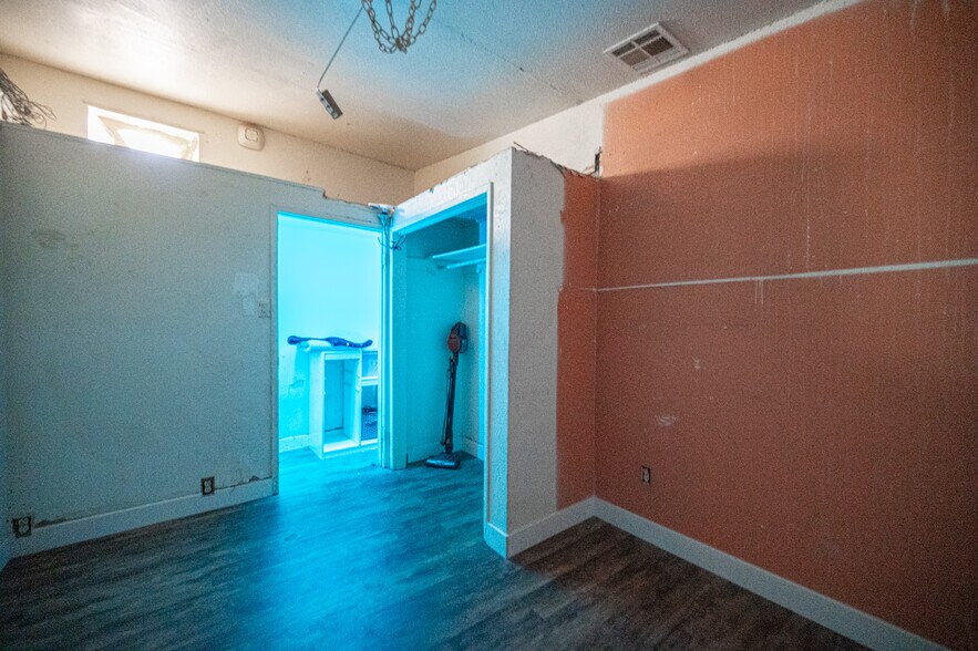 More Photos Of 5900 Cassedy Ln, Las Vegas Apartments For Sale