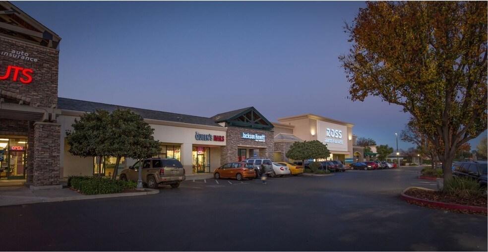 More Photos Of 1611 E Hatch Rd, Ceres Storefront For Lease