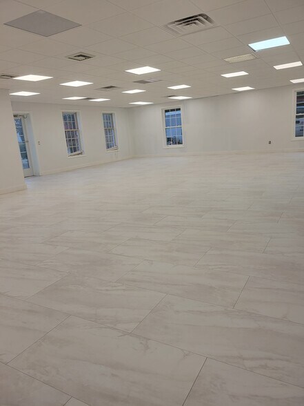 More Photos Of 440 State Route 34, Colts Neck Loft Creative Space For Lease