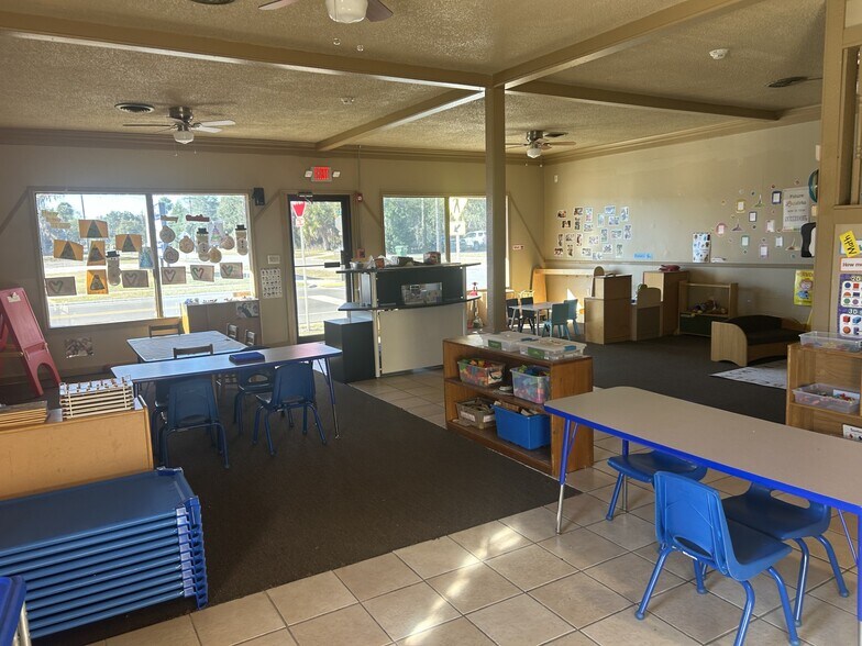 More Photos Of 1210 Saint Johns Ave, Palatka Office For Sale