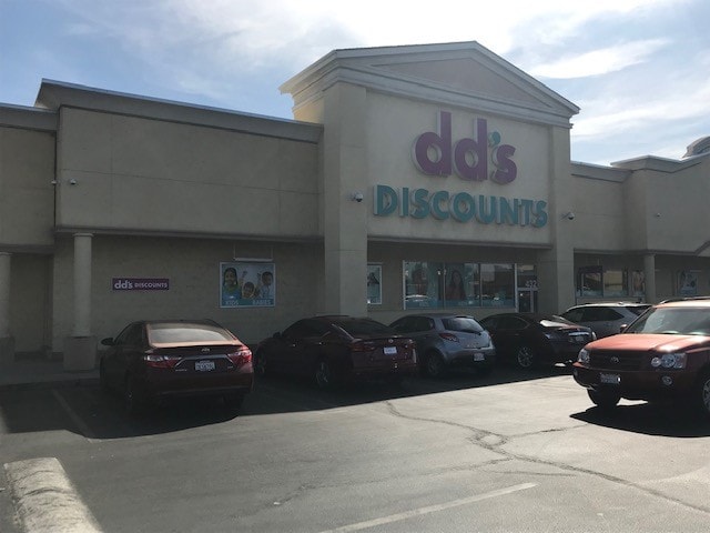 More Photos Of 406-498 W Shaw Ave, Clovis Unknown For Lease