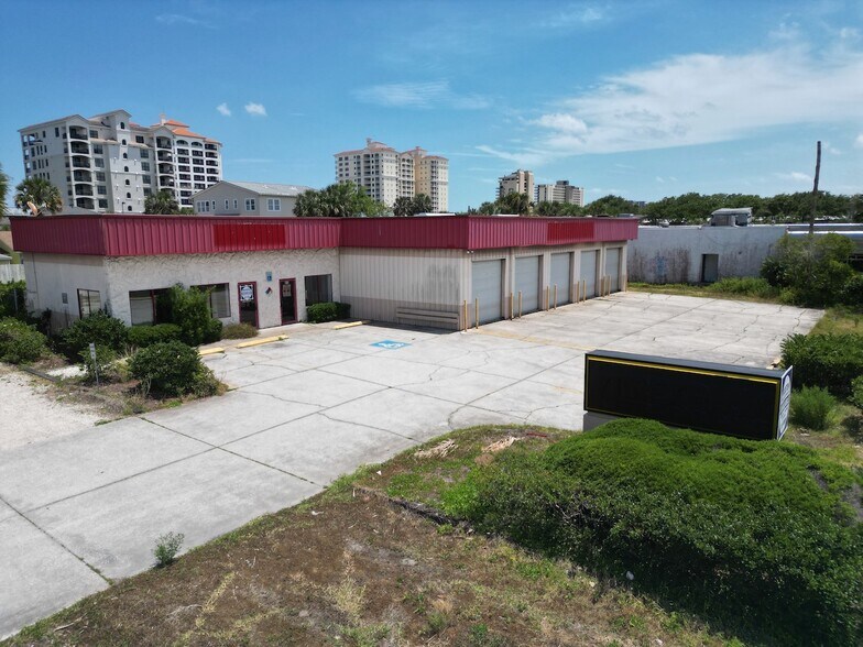 More Photos Of 815 S 3rd St, Jacksonville Beach Auto Repair For Lease