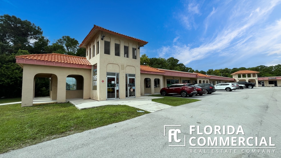 More Photos Of 8276-8297 S US Hwy 1, Port Saint Lucie Storefront For Lease