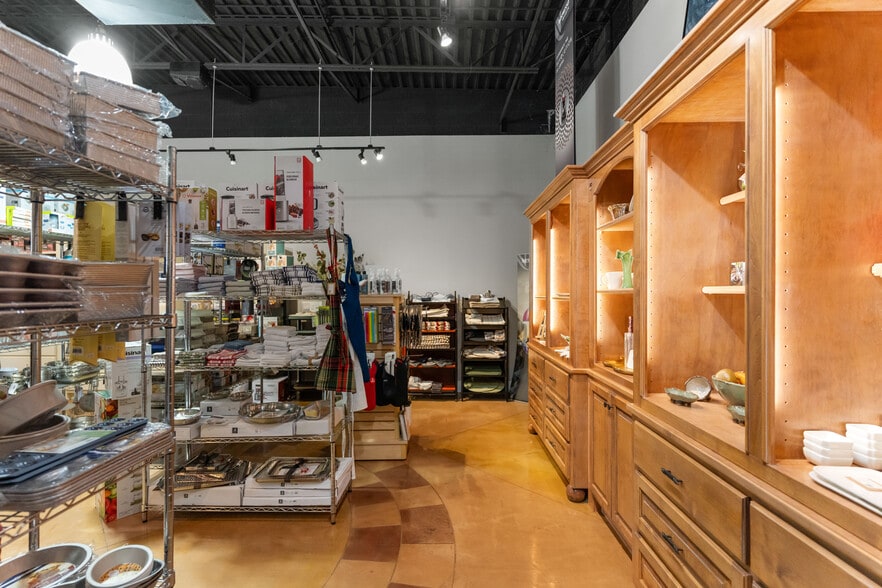 More Photos Of 109 Harmony Crossing, Eatonton Storefront Retail Office For Sale