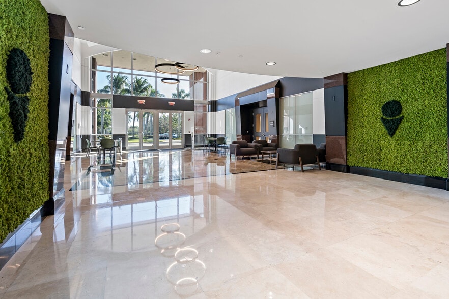 More Photos Of 1301 International Pky, Sunrise Office For Lease