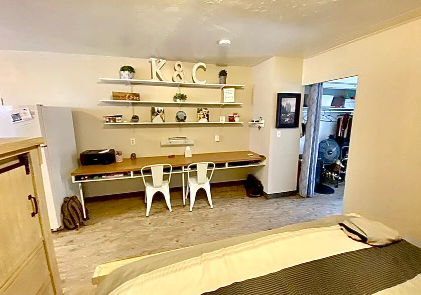 More Photos Of , Logan Unknown For Sale