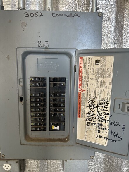 More Photos Of 3050-3052 Commerce Way, Turlock Service For Lease