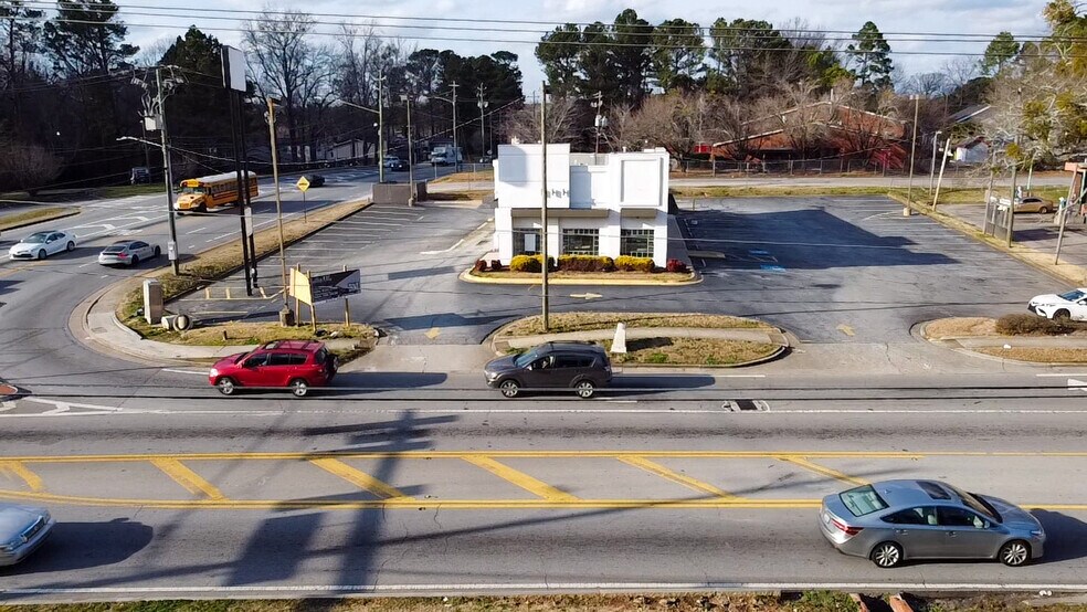 More Photos Of 4540 E Ponce De Leon Ave, Clarkston Restaurant For Lease