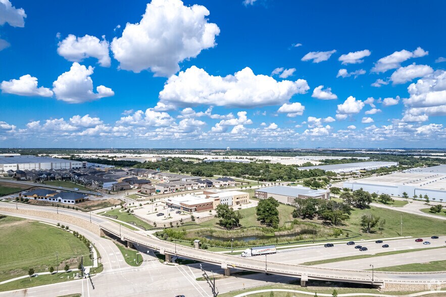 More Photos Of 801 Patriot Way, Flower Mound Sports And Entertainment For Sale