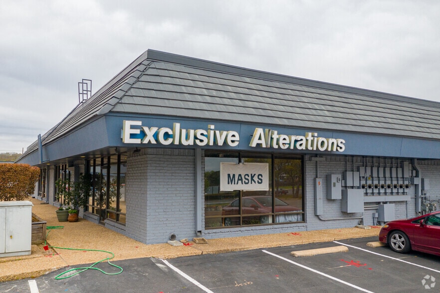 More Photos Of 3200 Anderson Ln W, Austin Unknown For Lease