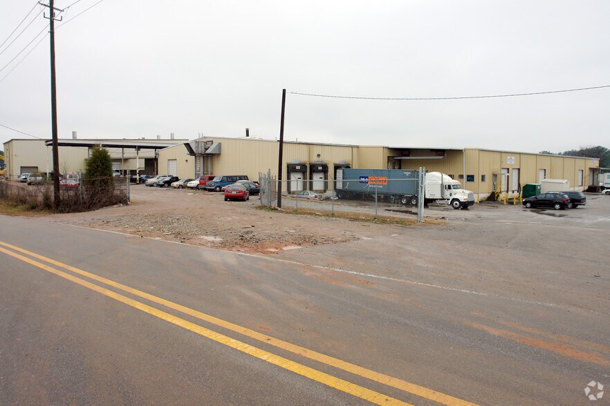 More Photos Of 7468 Jonesboro Rd, Jonesboro Warehouse For Sale