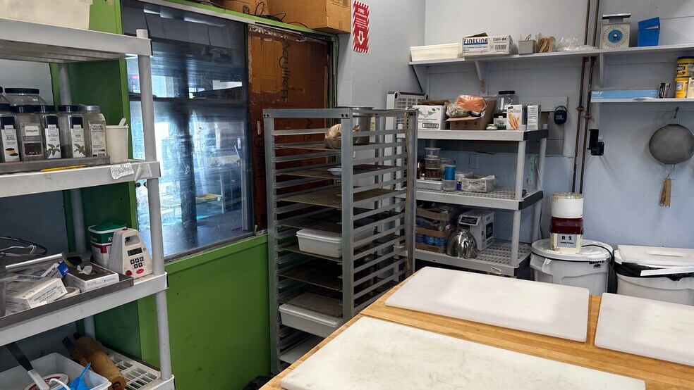 More Photos Of 1105 MA-28 Rt, South Yarmouth Restaurant For Sale