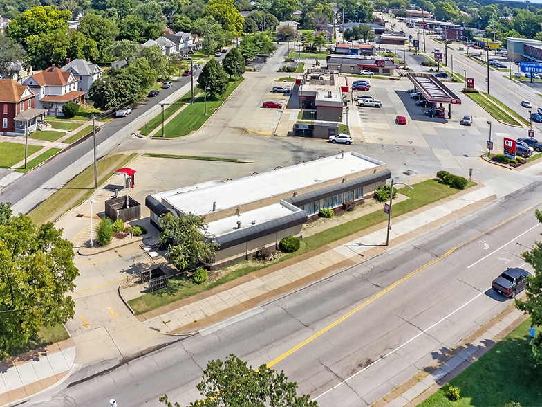 Primary Photo Of 1511 Niedringhaus Ave, Granite City Carwash For Sale
