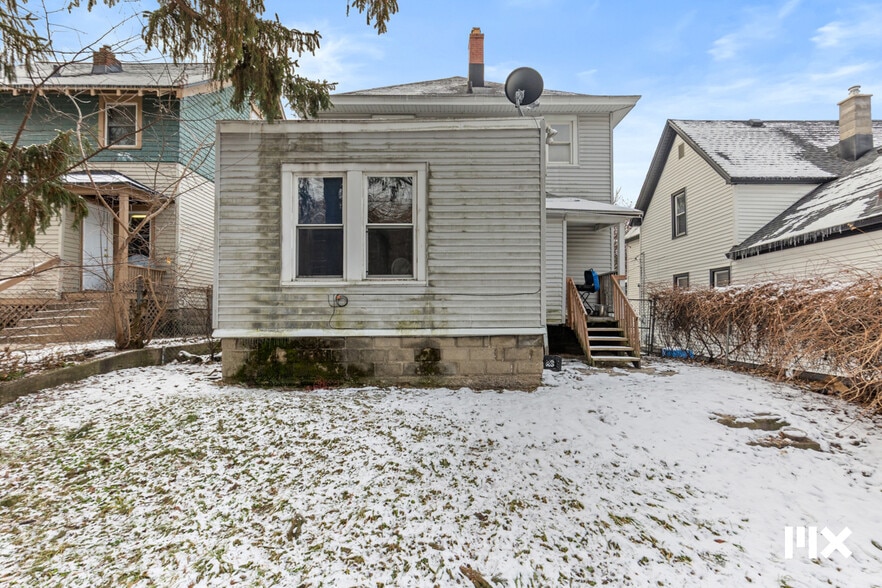 More Photos Of , Grand Rapids Multifamily For Sale