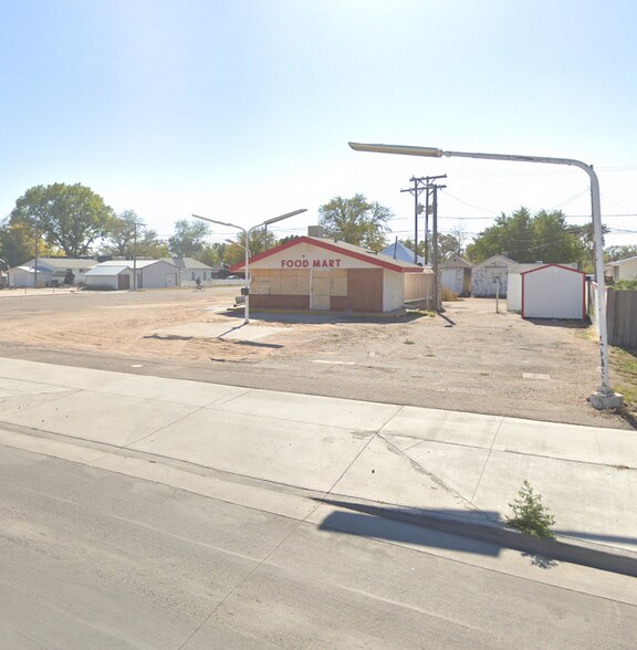 More Photos Of 403 W Main St, Sterling Service Station For Sale