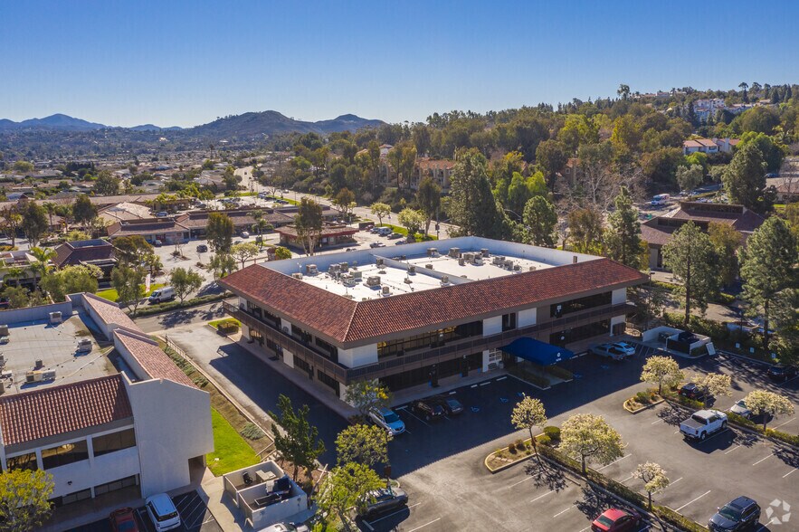 More Photos Of 16766 Bernardo Center Dr, San Diego Medical For Lease