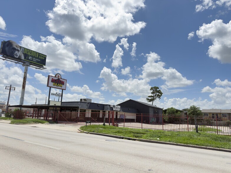More Photos Of 2427 FM 1960 Rd W, Houston Restaurant For Sale