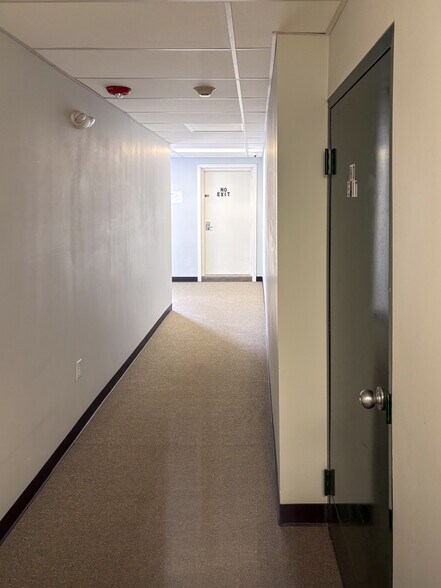 More Photos Of 120 Webster St, Pawtucket Manufacturing For Sale