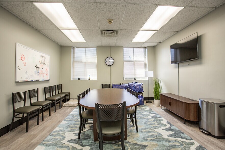 More Photos Of 5 Dover St, New Bedford Office Residential For Sale