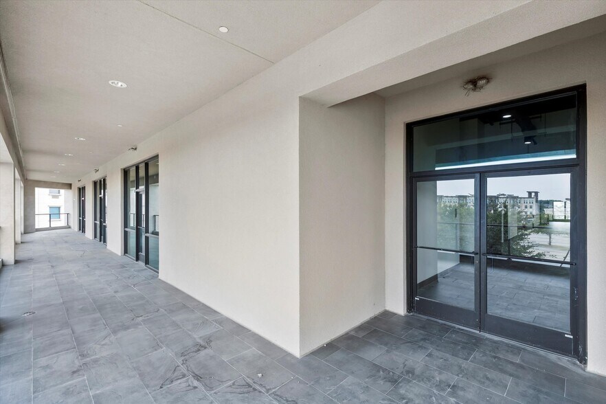More Photos Of 2660 Old Denton Rd, Carrollton Unknown For Lease