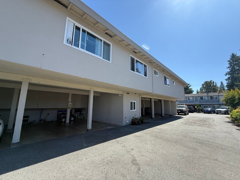 More Photos Of 1526 Hess Rd, Redwood City Apartments For Sale