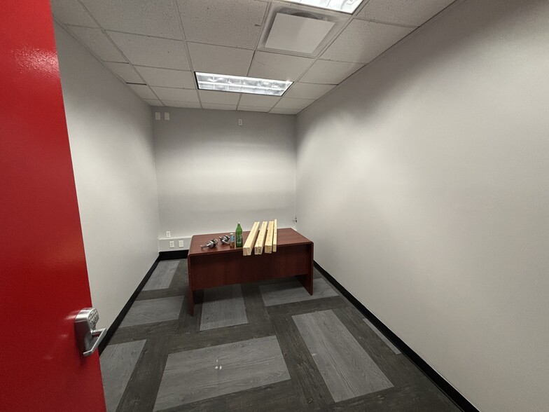 More Photos Of 2626 Cypress Ridge Blvd, Wesley Chapel Loft Creative Space For Lease