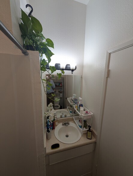 More Photos Of 10109-10133 Old Redwood Hwy, Windsor Apartments For Sale
