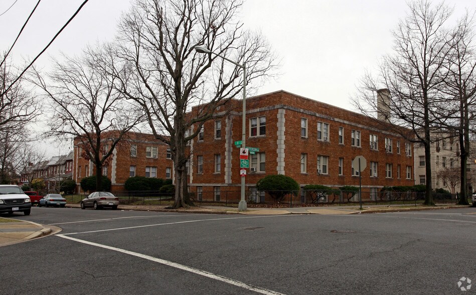 Primary Photo Of 5320 8th St NW, Washington Apartments For Sale