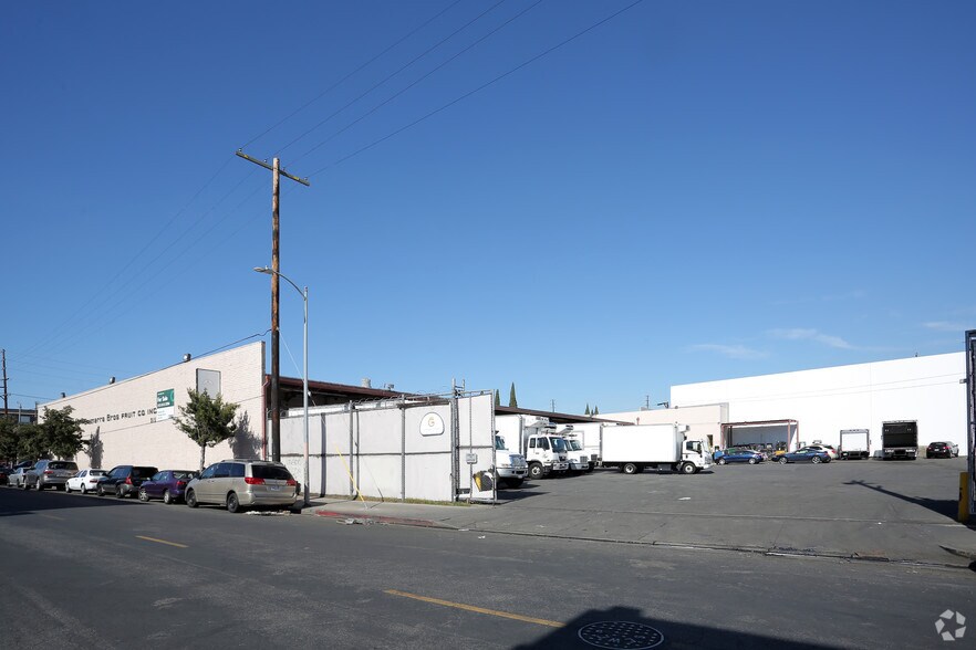More Photos Of 940 Stanford Ave, Los Angeles Refrigeration Cold Storage For Lease