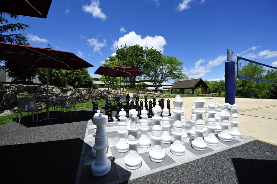 More Photos Of 5 International Dr, Rye Brook Unknown For Lease