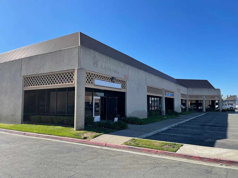 More Photos Of 13902 Harbor Blvd, Garden Grove Light Manufacturing For Sale