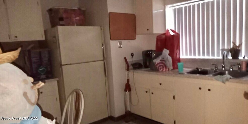 More Photos Of 3239 Hwy 1 N, Mims Office For Lease