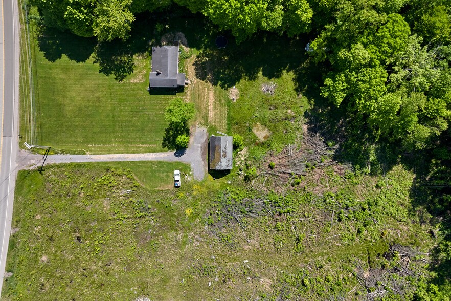 More Photos Of 7464 Sharon Mercer Rd, Mercer General Retail For Sale