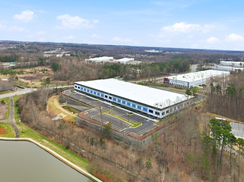 More Photos Of 13601 E Reese Blvd, Huntersville Warehouse For Sale