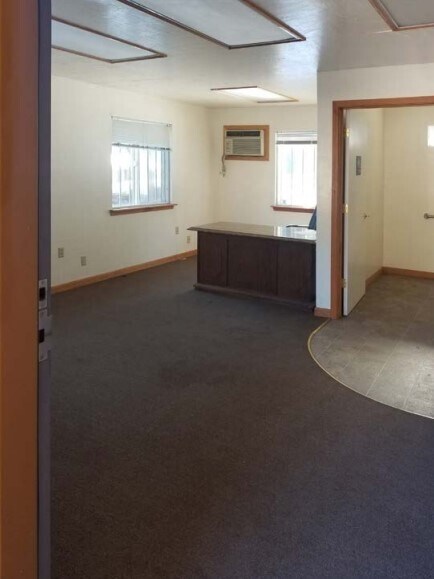 More Photos Of 5146 Commercial Way, Hathaway Pines Unknown For Lease