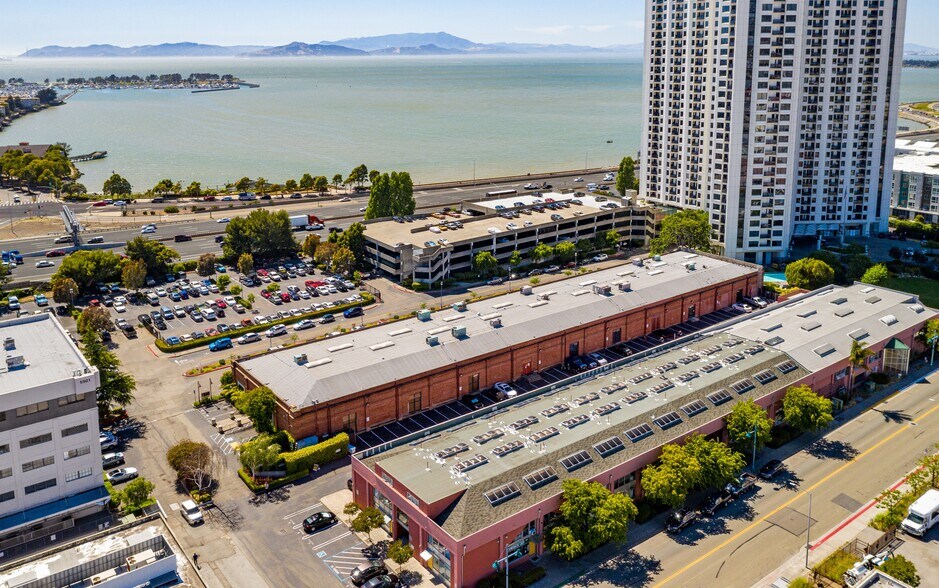More Photos Of 5903-5909 Christie Ave, Emeryville Office For Sale